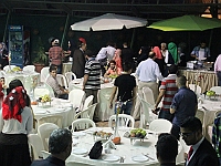 Students-Iftar-2014 (17)